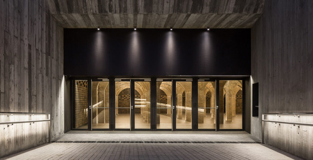 EXHIBITION AT THE DIPÒSIT DEL REI MARTÍ OF PROPOSALS FOR ADVANCED ECOLOGICAL BUILDINGS